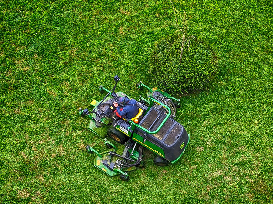 Entretien de jardin dans la Drôme